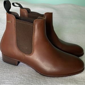 Dubarry of Ireland leather ankle boots NWOT